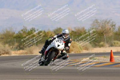 media/Nov-05-2022-SoCal Trackdays (Sat) [[f8d9b725ab]]/Turn 2 (1120am)/